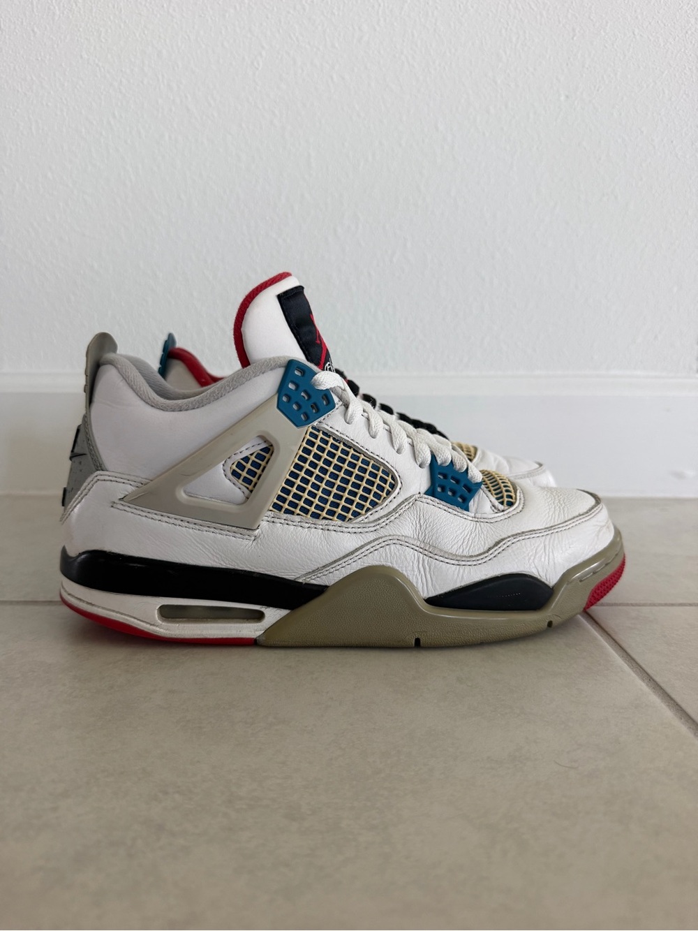 Jordan 4 ‘What The’ Size 8.5
